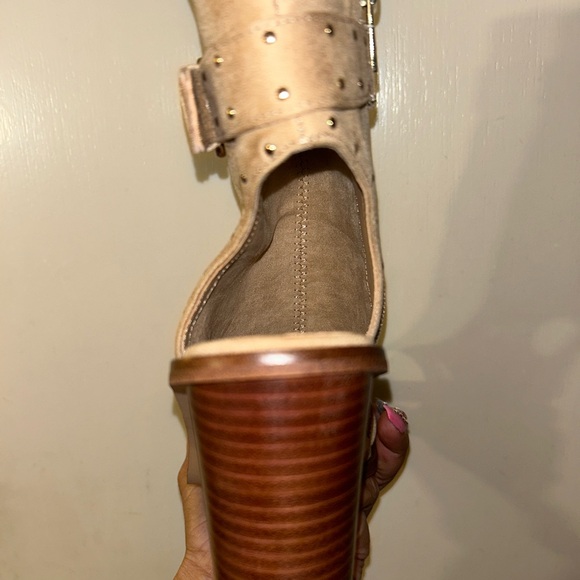 Jessica Simpson Women's Rochha Open Toe Bootie - Picture 8 of 15